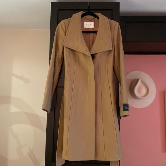 Wool Aritzia Jacket - Picture 4 of 5